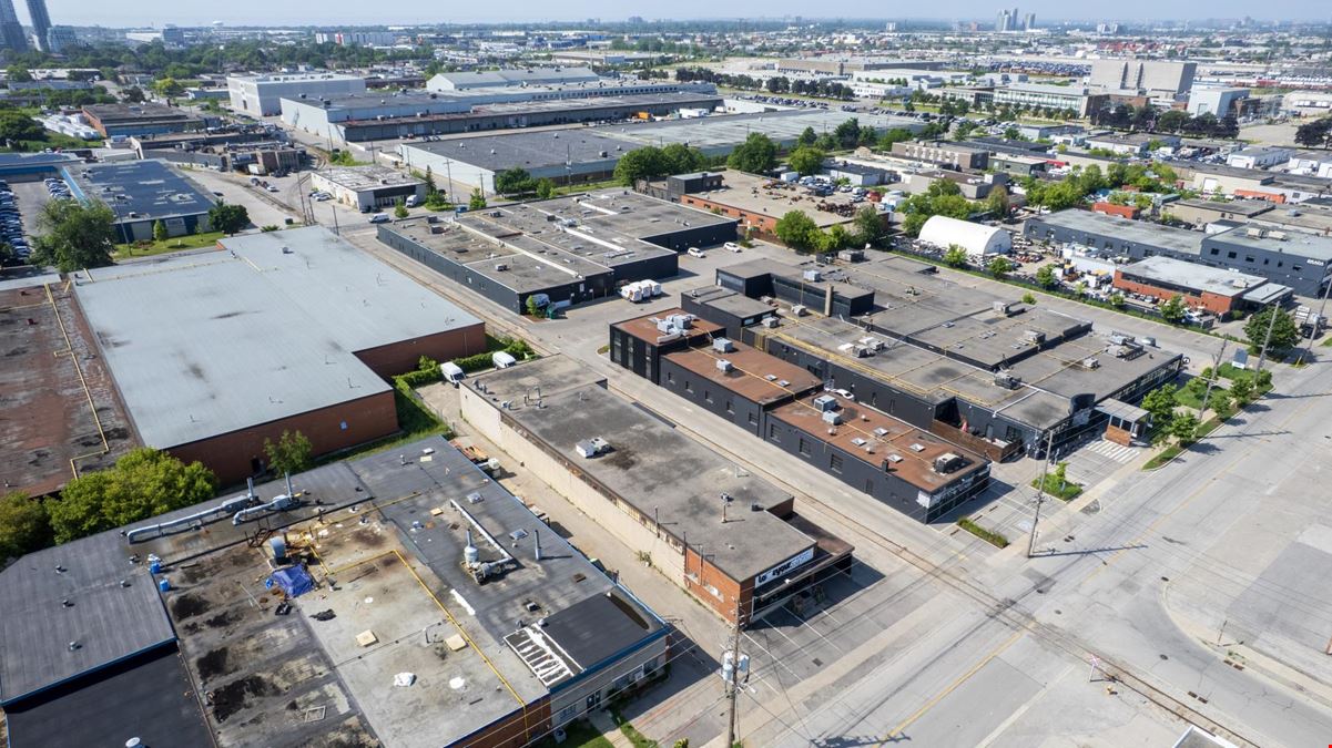 41 Advance Road, Etobicoke, ON M8Z 2S6