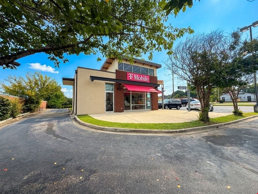 9190 Parkway East