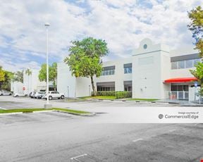 Doral West Center