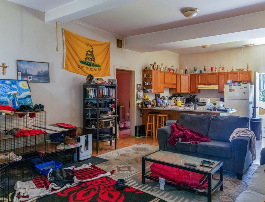 3 Taylor St