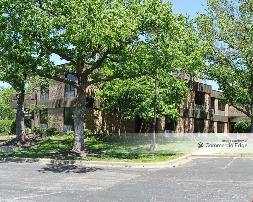 6330 Lamar Ave