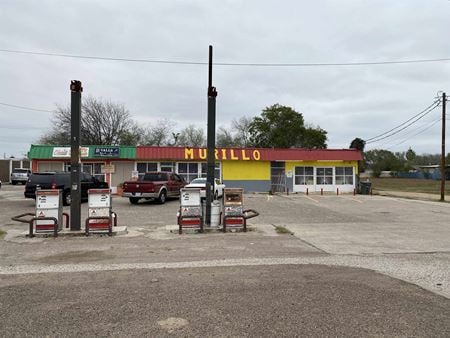 Preview of Retail space for Sale at 3810 E Saunders St