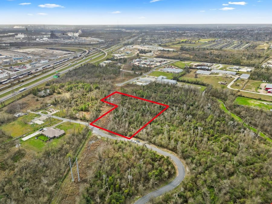 Development Opportunity  4 +/- Acres in Growing Westlake, LA