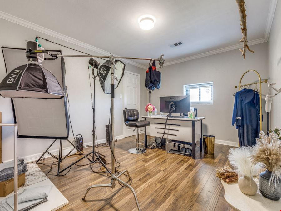 10711 Hidden Lake Ln