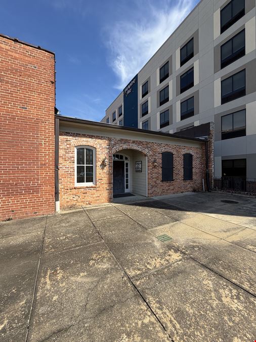 1207 Broadway