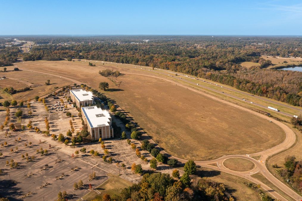 Galleria Parkway Raw Land