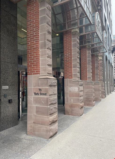 70 York St