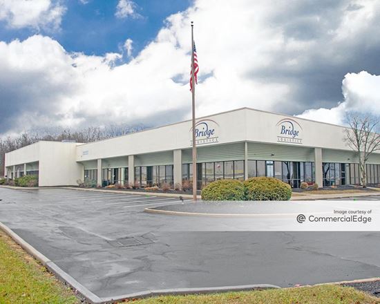 Preview of Industrial space for Rent at 5 Circle Freeway Drive