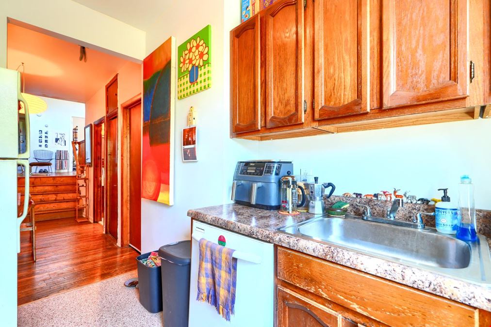 1600 Bolton St Baltimore, MD 21217