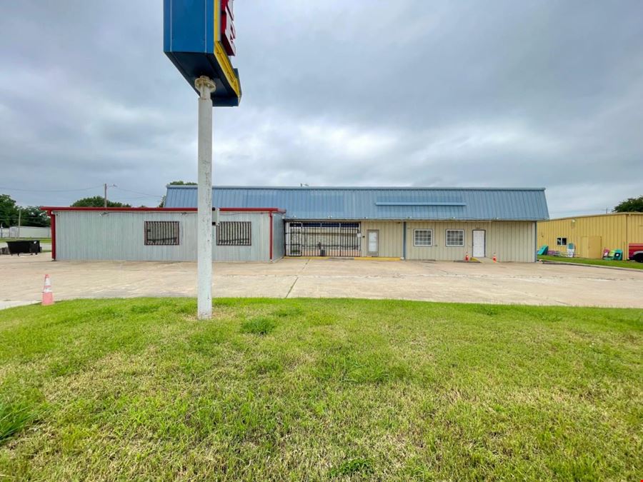 303 N Service Road