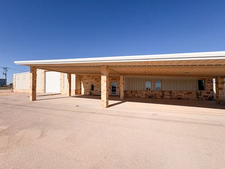 Preview of Industrial space for Sale at 2324 Farm to Market Road 715