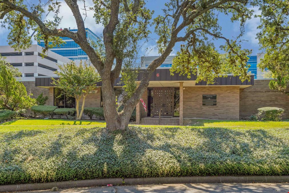 6 Professional Park Drive
