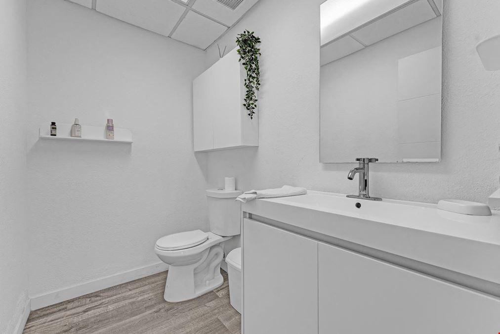 7330-32 NW 79th Terrace 