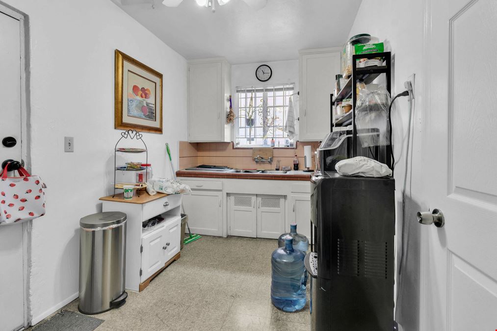 1258 Broadway