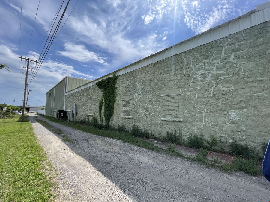 223-227 S Main Street - Industrial