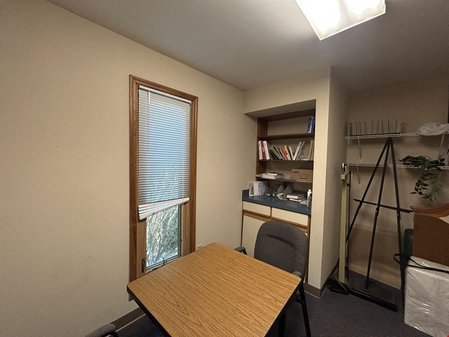 12103 Sheraton Lane