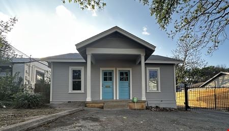 Preview of Office space for Rent at 2118 Oxford Ave