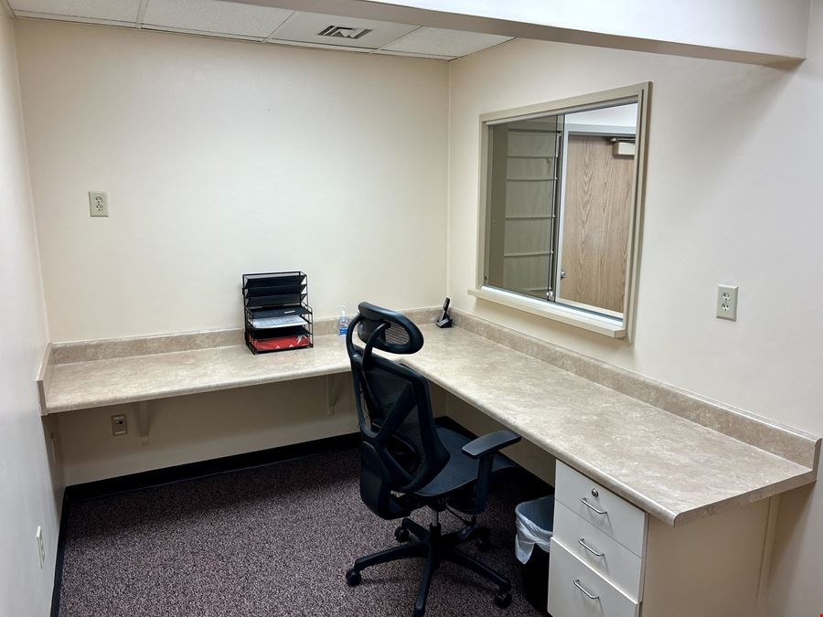 1,353 sf Professional Office