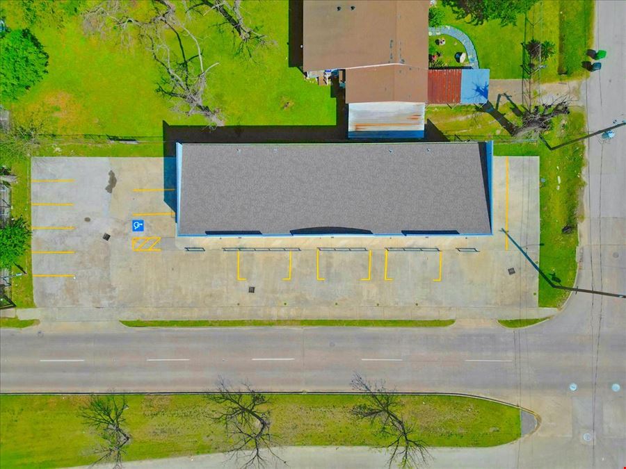 7704 Irvington