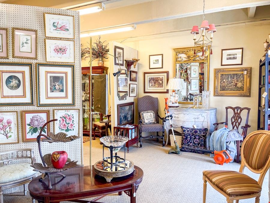 Income-Producing Street Retail in the Heart of Mid City