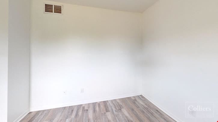 Fairfield Square | 2080 & 2090 Woodtrail Dr, Fairfield, OH 45014