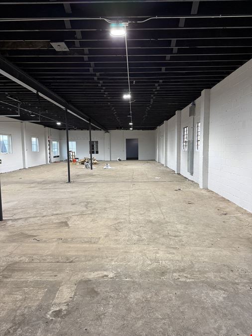 807 S Xanthus Pl