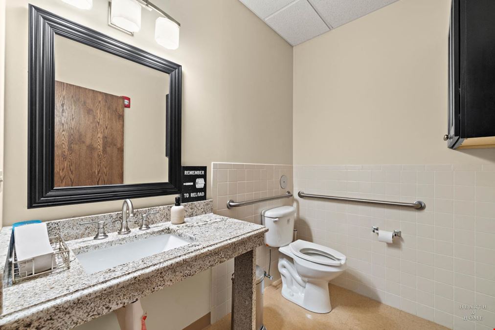 106 S Wynstone Park Dr, Ste 104. N Barrington, IL
