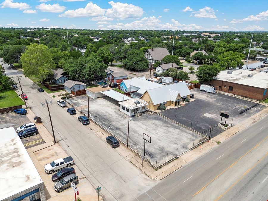 2629 Franklin Ave