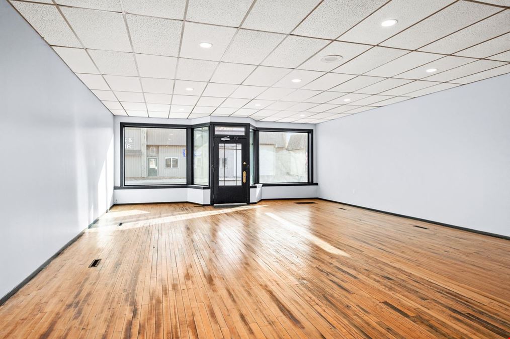 Solid Retail Location|113 W 7th Ave Floodwood, MN 55736