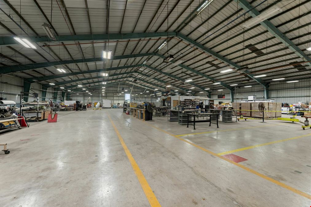 Kerrville Hangars