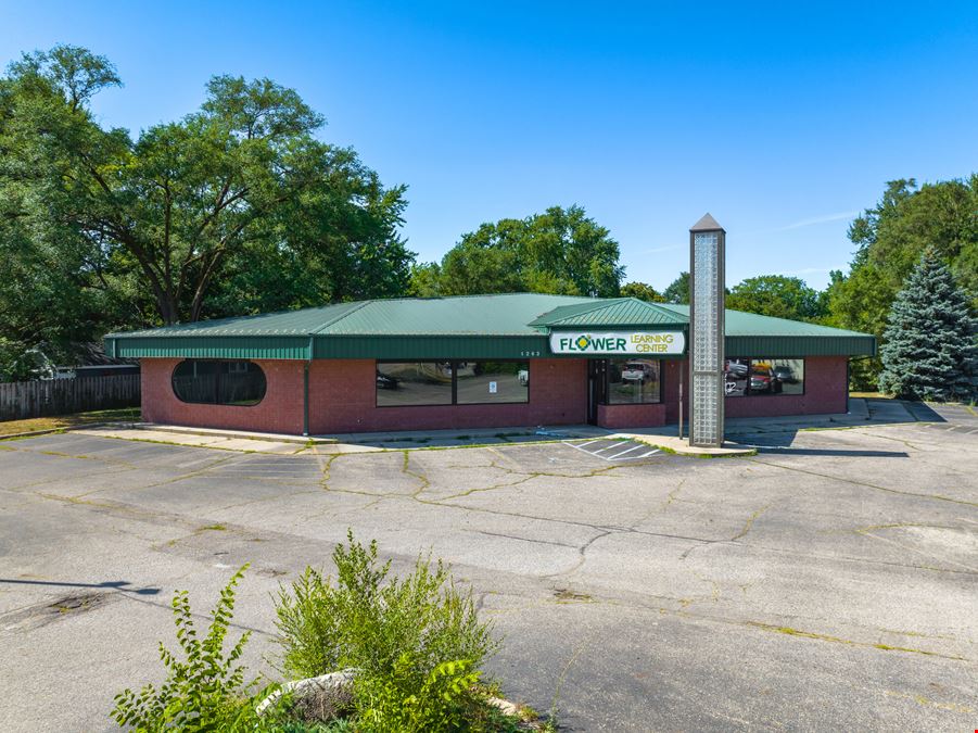 1263 Burton SW