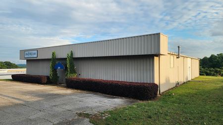 Preview of Industrial space for Rent at 221 Beverly Rd