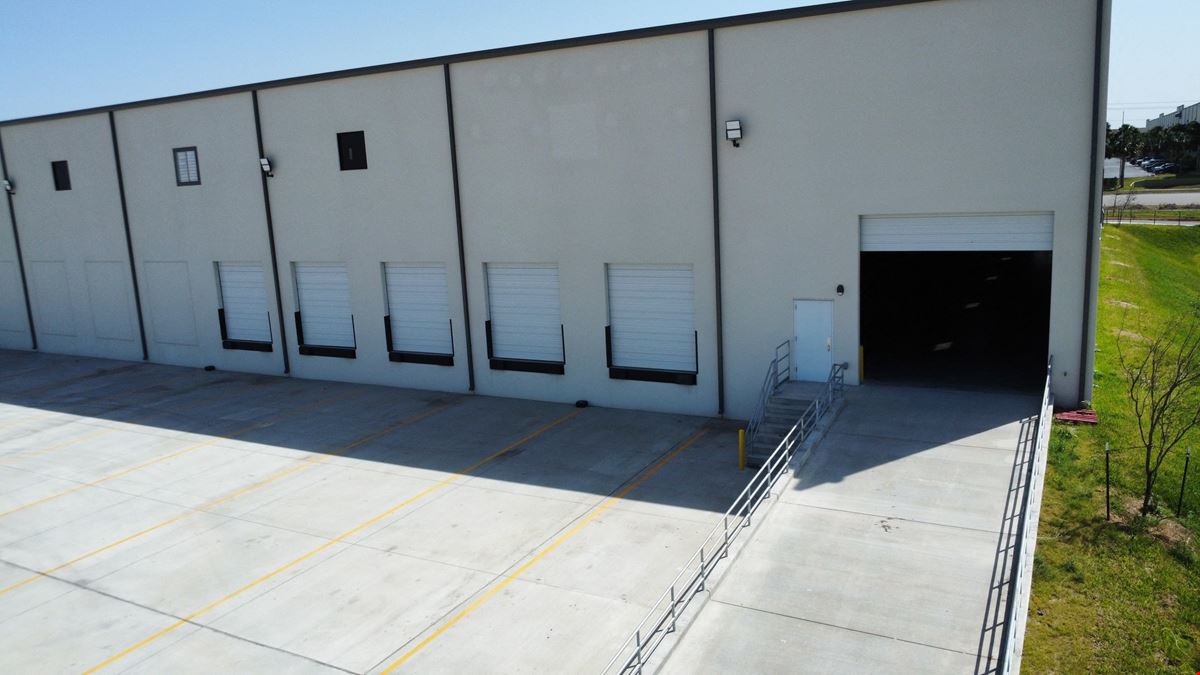 890 E. Military Highway (4A) / 6.87 ACRES