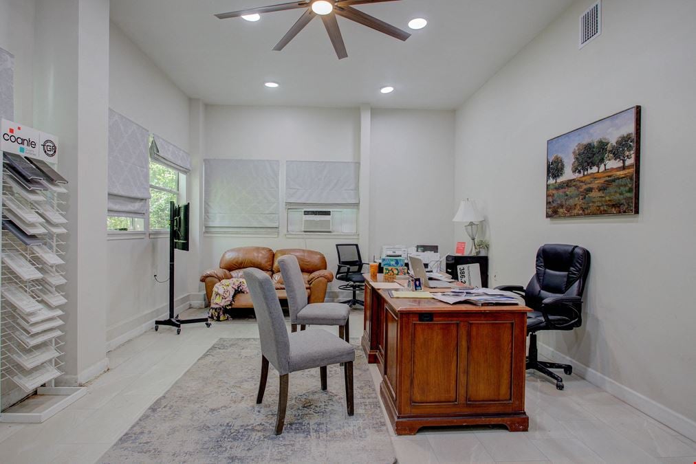 1.09± Acres with Warehouse/Showroom/Office