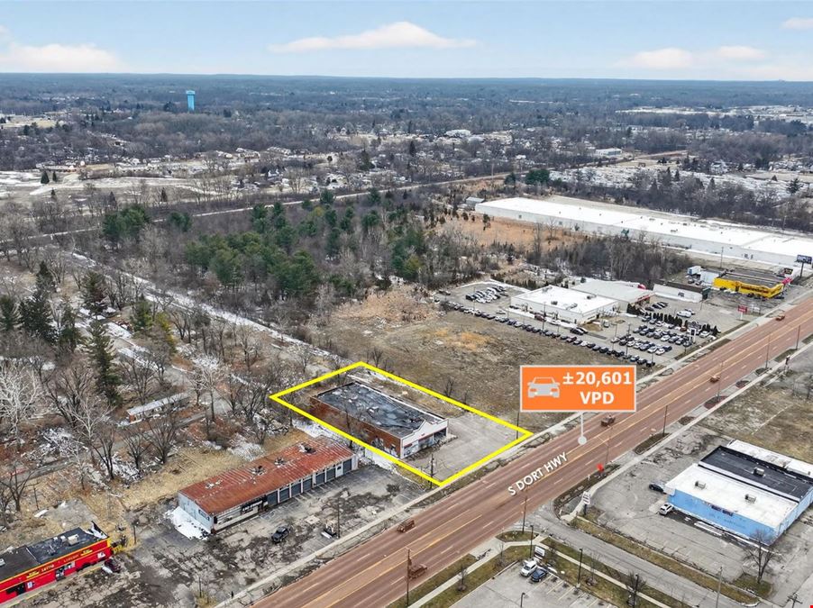 $1 Auction – 8,320 SF Freestanding Retail | 20K VPD