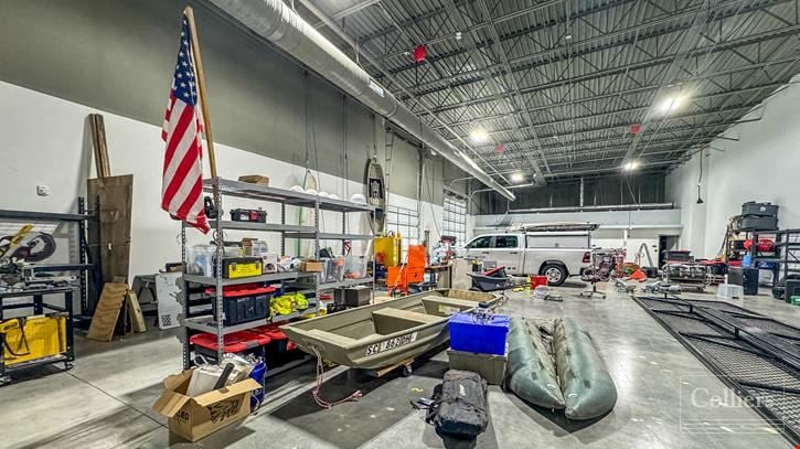 ±14,470-SF Flex Space Available For Sublease at Haywood Ridge