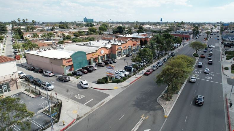 Preview of Retail space for Rent at 10900 Long Beach Blvd