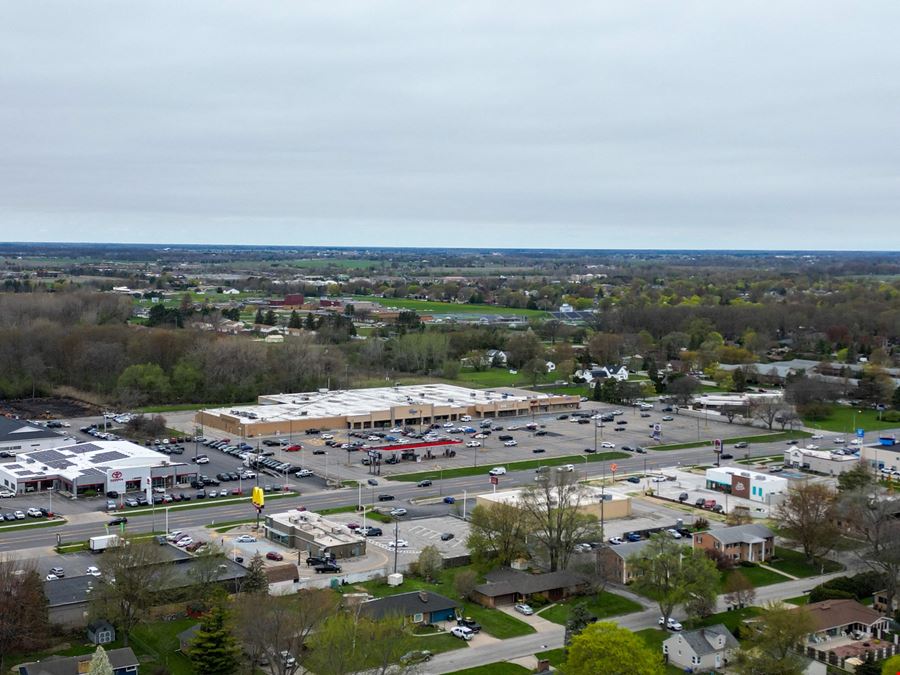 Former Big Lots
