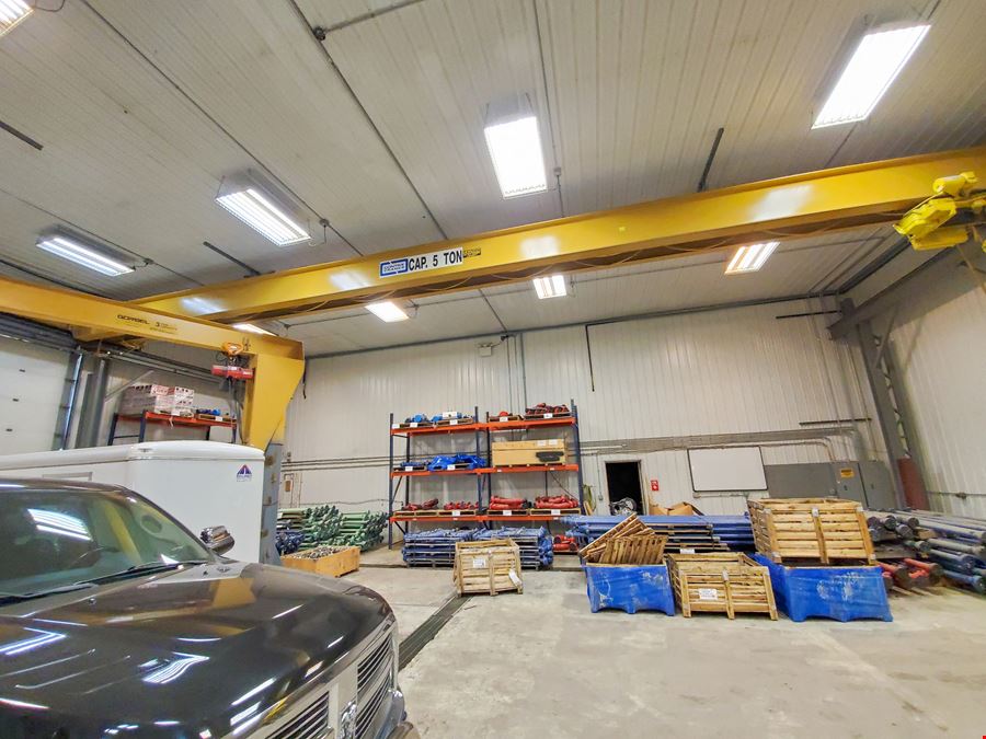 ±8,792 SF Industrial Shop | ±4.83 Acre Fenced Yard