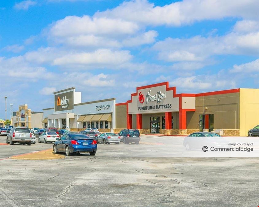 Mesquite Town Centre Plaza