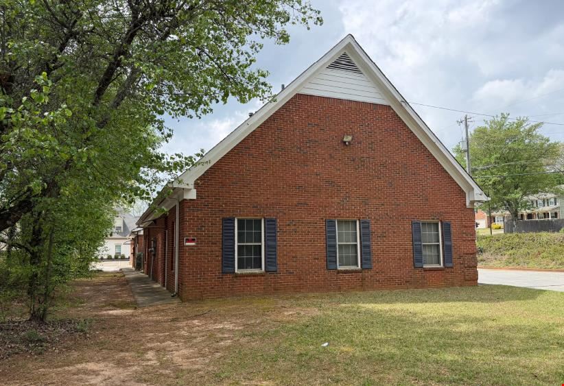 5440 Lilburn Stone Mountain Road