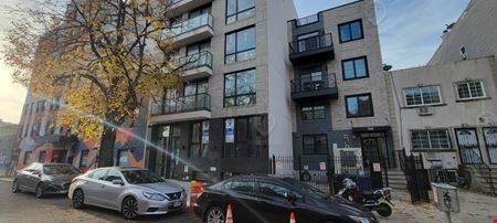 Preview of commercial space at 959 Madison St