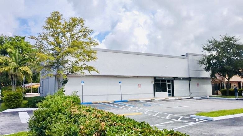 Preview of Retail space for Rent at 16525 NW 27th Ave