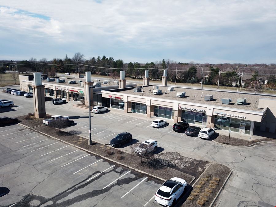 17819 Pierce St - Spring Ridge Plaza
