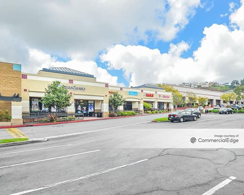 Towne Center East