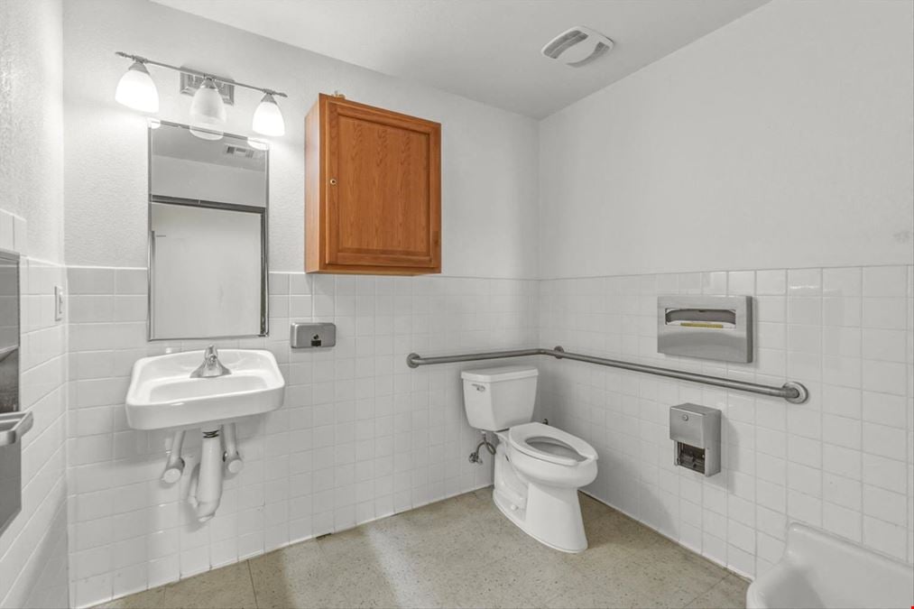460 W Main St Fernley NV 89408