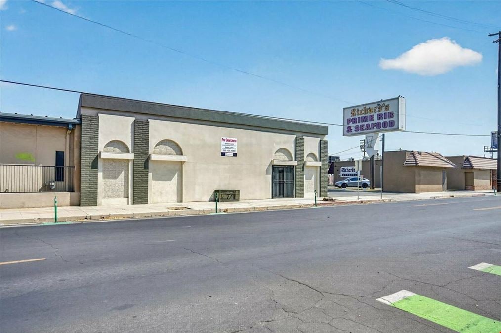 ±4,020 SF Freestanding Warehouse Building