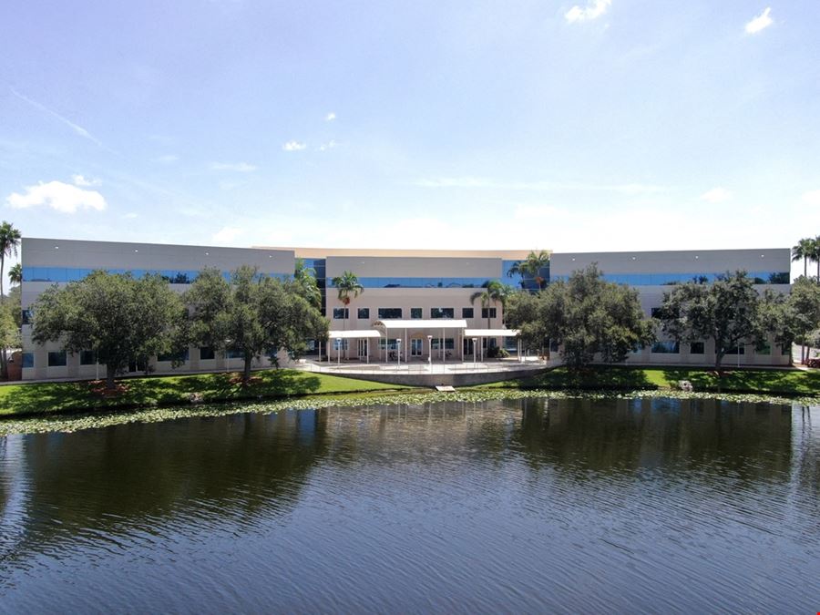Sarasota Commerce Center II