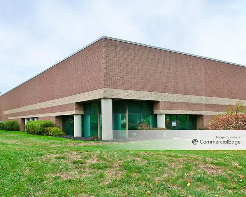 Forest Park Corporate Center - 1222-1226 Forest Pkwy