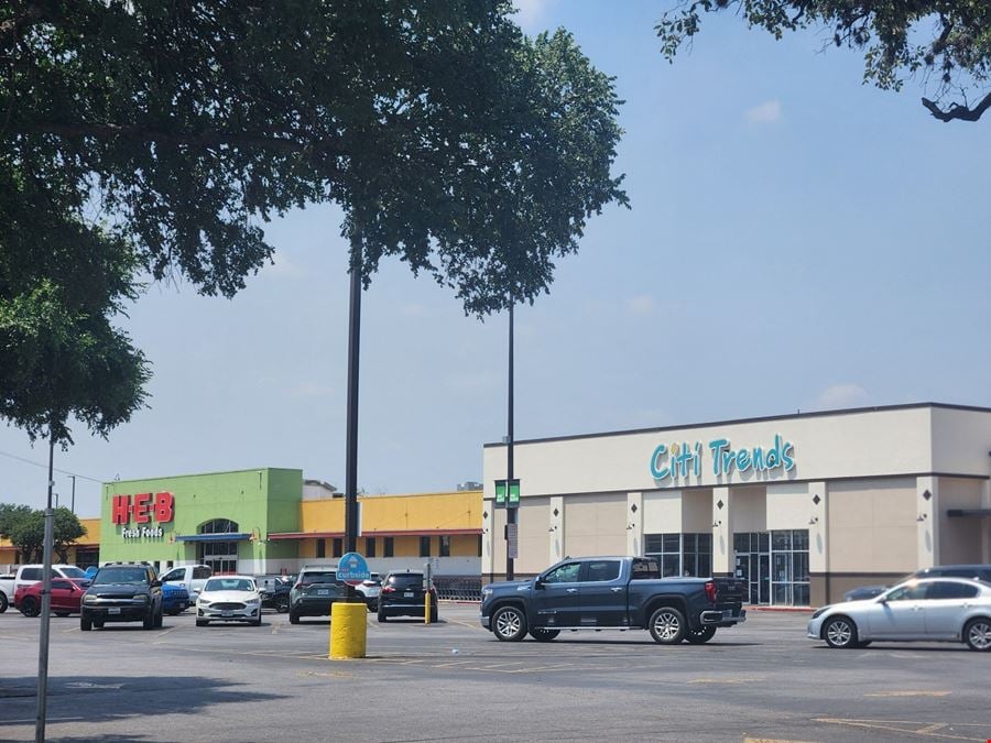 Lone Oak Shopping Center